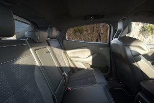 Mustang Mach-E Unleashed; New Colours, More Space